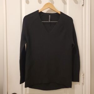 Athleta Women's Black V-Neck Sweater